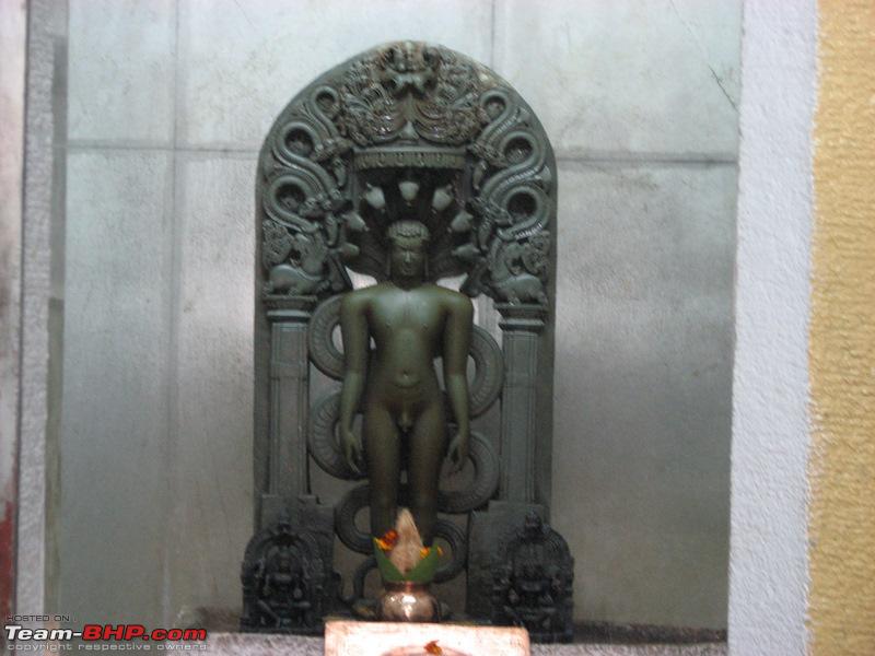 mahavir statue karnataka
