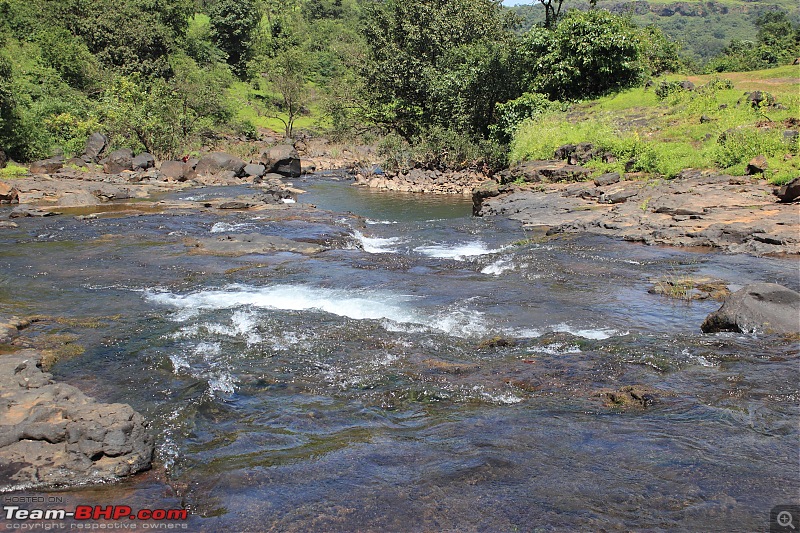 2 Grand Vitaras go offroading - At Panshet Lake-022-downstreamcompressed.jpg