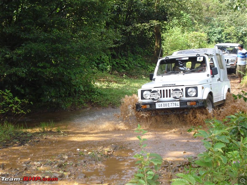 Mud Plunging GOA STYLE-dsc03088-large.jpg