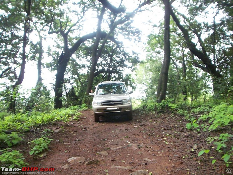 Solo offroad trip to Rajmachi > Safari 2.2 4x4 on 6th July 08:-100_3034.jpg