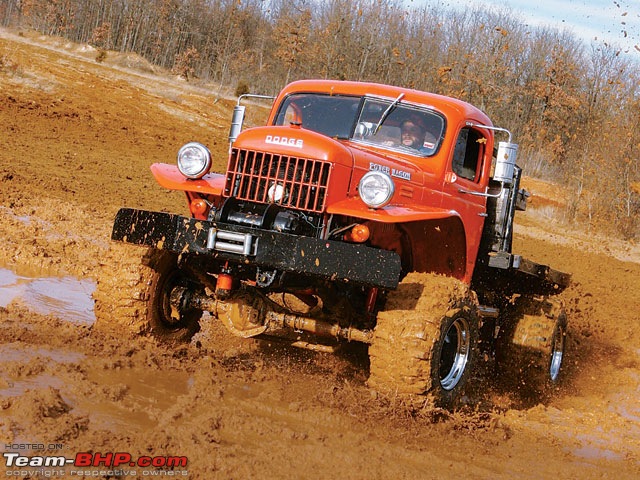 Nissan 4W73 aka 1 ton-131_0703_11_z1947_dodge_power_wagonfront_view.jpg