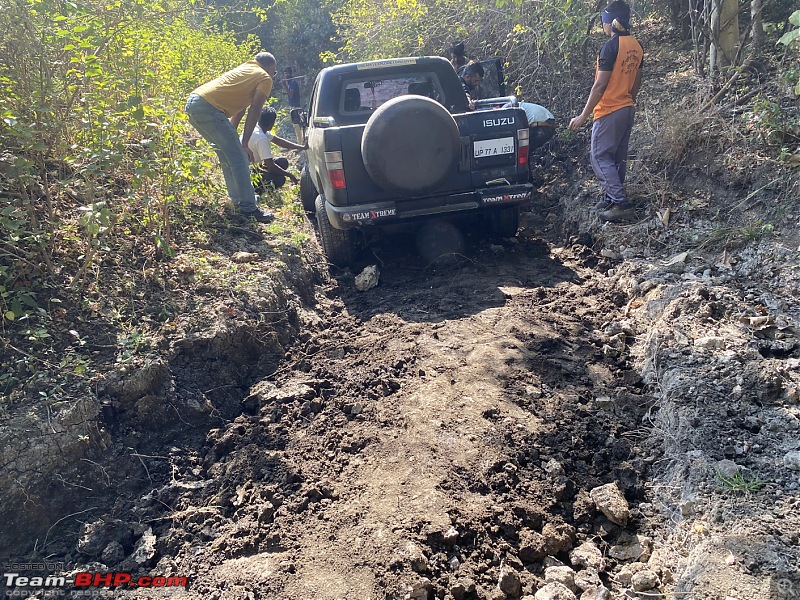 My new Jeep Wrangler Rubicon!-offroad3_red.jpg