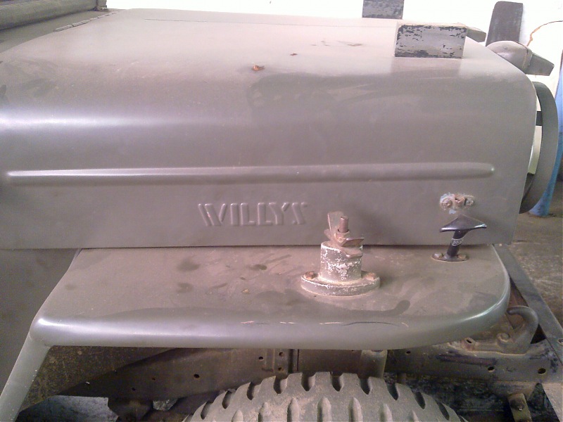 I found The Hulk - WILLYS CJ3B-20100925_002.jpg