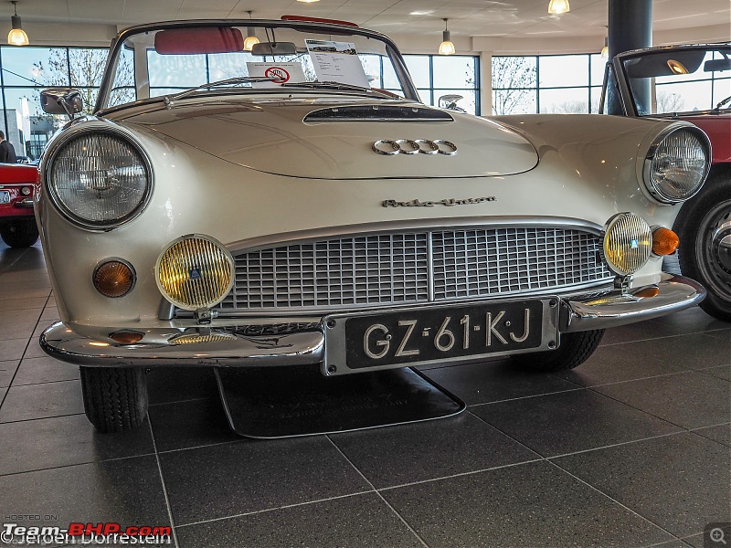 A visit to Classic car showrooms in the Netherlands-p22700569.jpg
