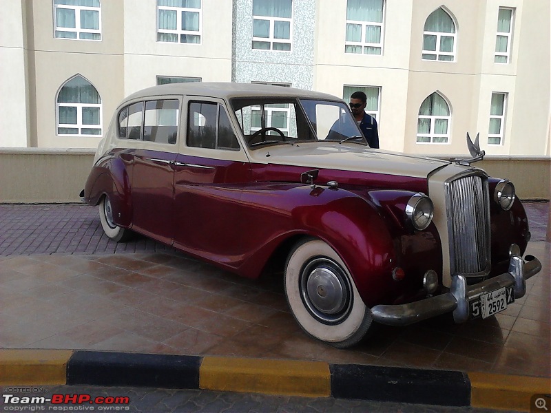 Pictures of Vintage & Classic Cars spotted on our trips abroad-img048.jpg