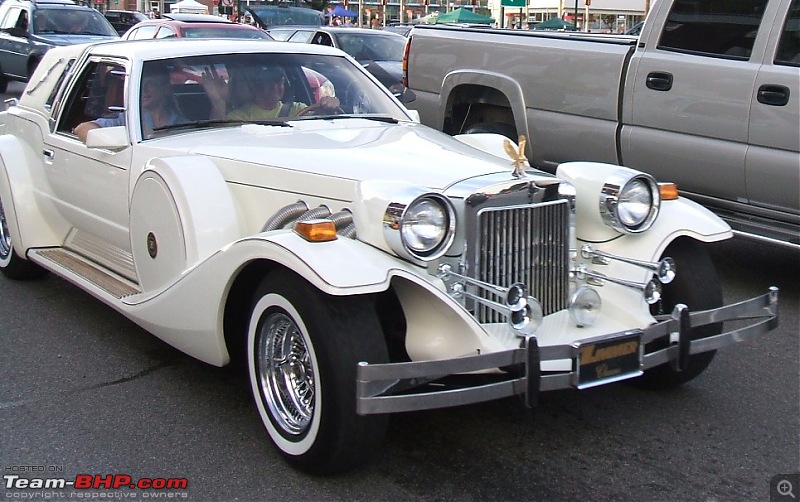 An All-American tradition: The Woodward Dream Cruise in Detroit. A car-nival.-11.jpg