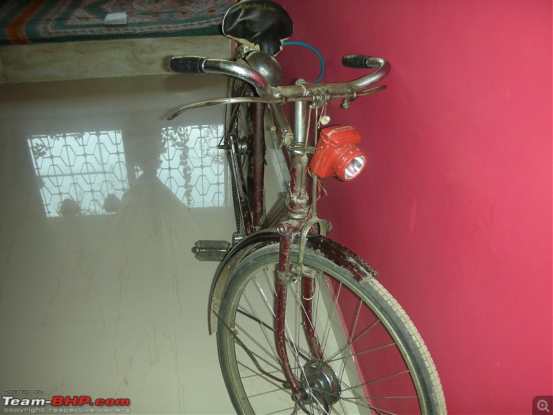 Vintage and classic Bicycles in India-dscn1826.jpg