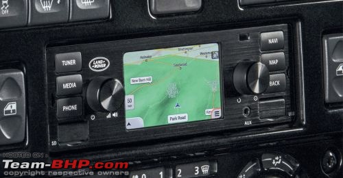 Car Infotainment: Floating Displays vs Integrated Head-Units-landroverradio.jpeg