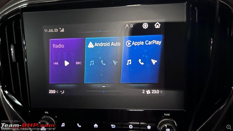 Study: 50% of new car buyers won't buy a vehicle without Apple CarPlay or Android Auto-connectedtech.jpeg