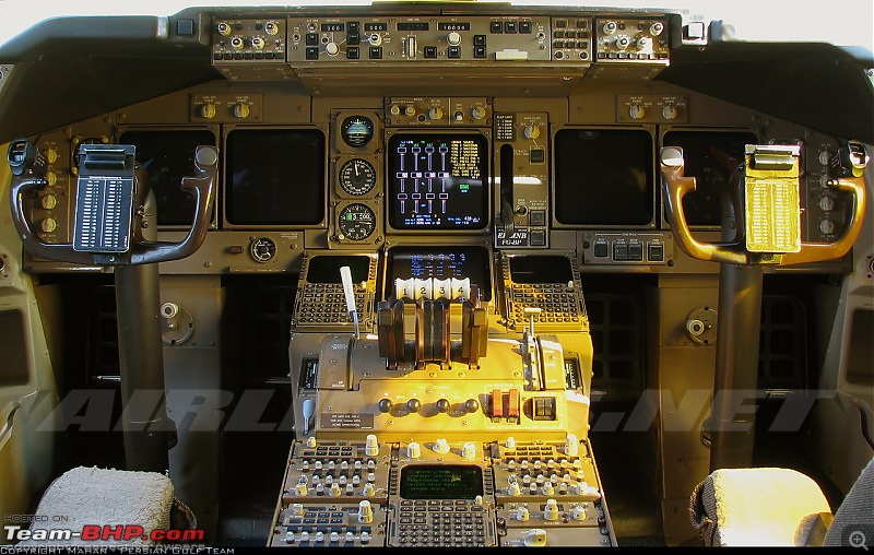 Airplane Review (Boeing 747-400) by a Pilot : A first for Team-BHP!-b747400-cockpit.jpg