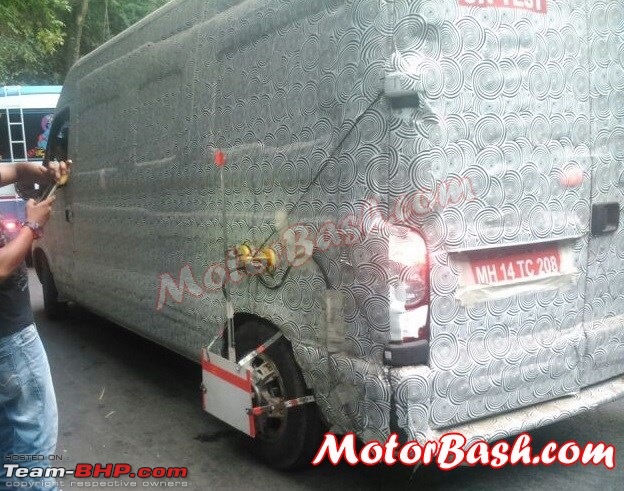 SCOOP Pics : Tata Winger / Renault Master-nextgentatawingerlhdrearwheeltestmulespyshot.jpg