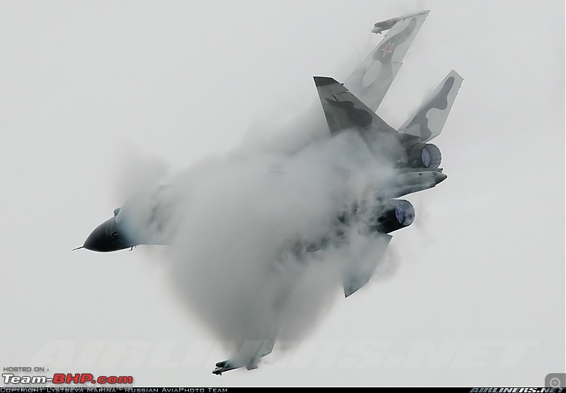 Sukhoi Su-27 Flanker : Russia's Eagle Killer-su27_vapour_cloud.jpg