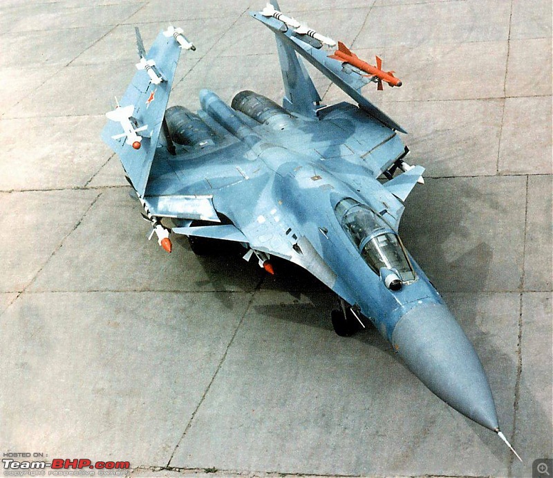 Sukhoi Su-27 Flanker : Russia's Eagle Killer-su33_fold_wings.jpg