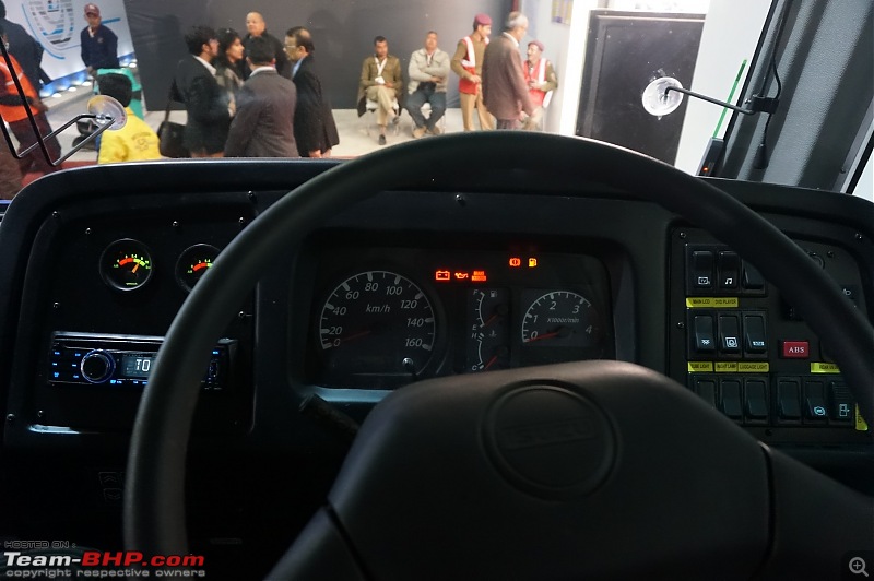 SML Isuzu @ Auto Expo 2016-11.jpg