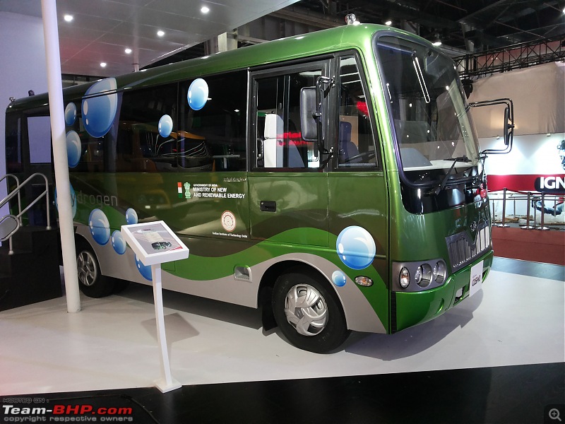 Mahindra Commercial Vehicles @ Auto Expo 2016-20160204_192332.jpg