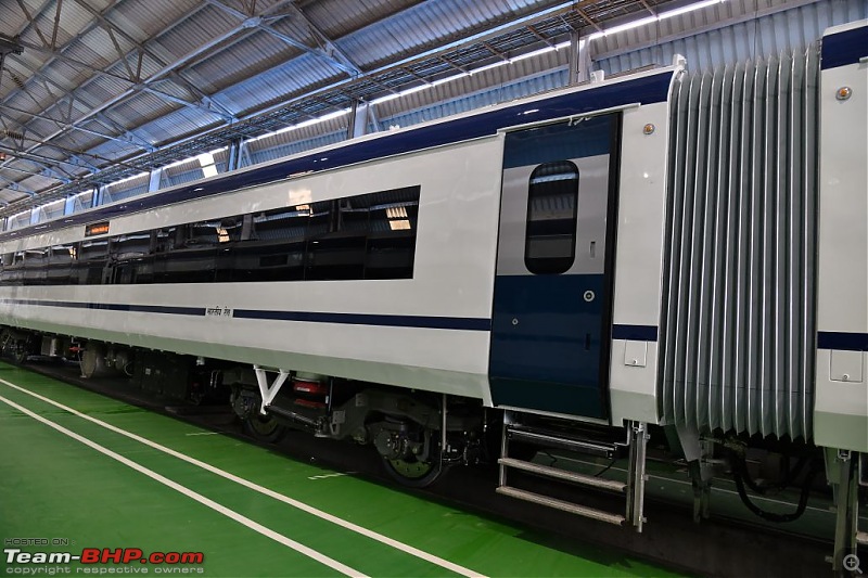 Vande Bharat Express (Train 18) - Made-In-India Engineless Train-e0e12c702c9e4673a1651bbc044fd731.jpeg