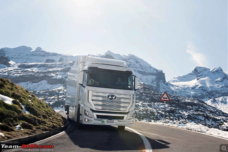 Hyundai's hydrogen-powered fuel cell truck fleet crosses 10 lakh km milestone-hyundaihydrogentruckfleet3.jpg