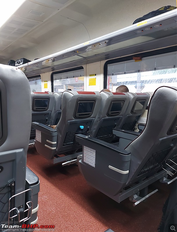 Madurai-Chennai Tejas Express | The Jet of Southern Railway-tejascc_seats.jpg