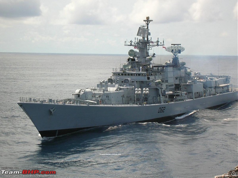 The Indian Navy - Combat Fleet-22b-ins_mumbai_d62_underway-2.jpg