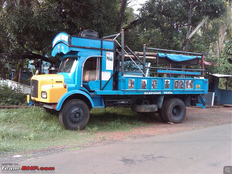The Elephant Truck @ Thrissur-e2.jpg