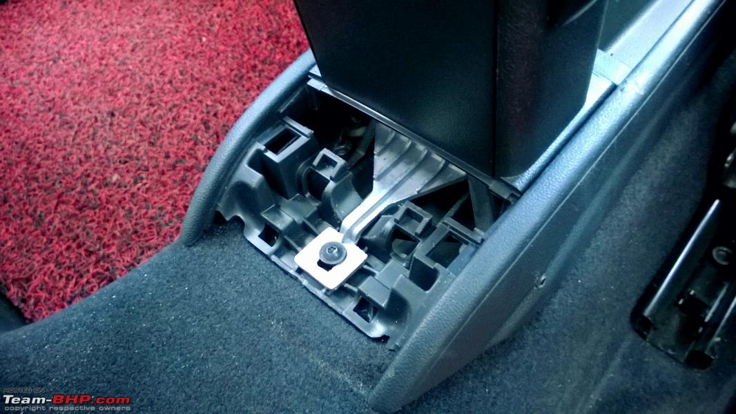 VW Polo DIY: OEM front armrest - Team-BHP