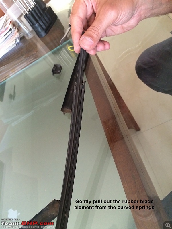 VW Passat DIY: Replacing the Wiper blade element-img_2658.jpg