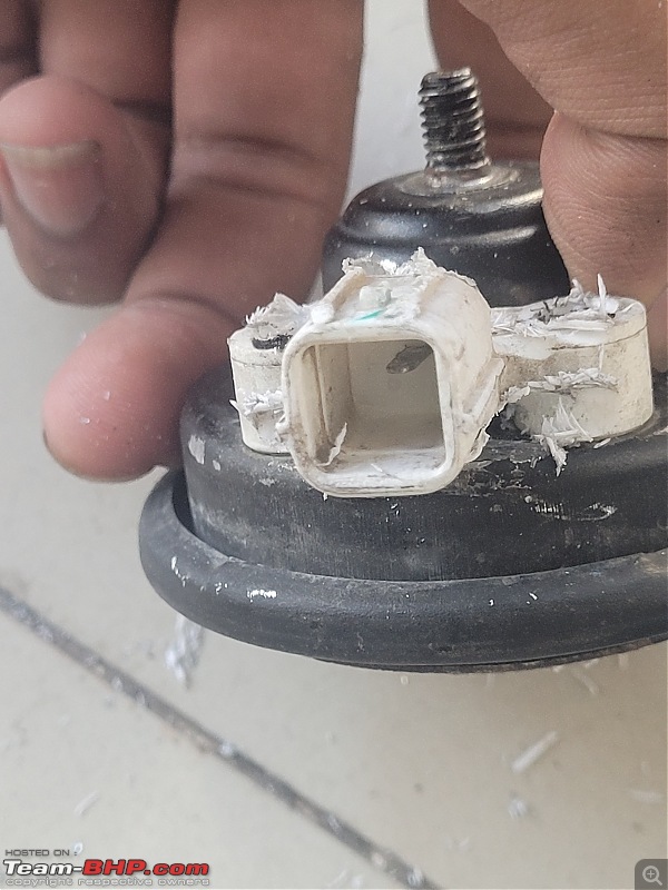 DIY: Replacing the 4th-gen Honda City's irritating horn-horn-end.jpg