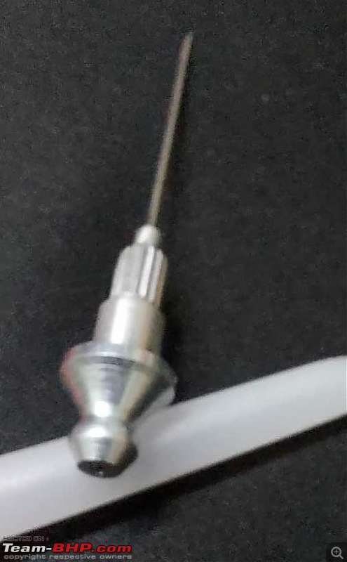 Tools for a DIYer-grease-needle.jpg