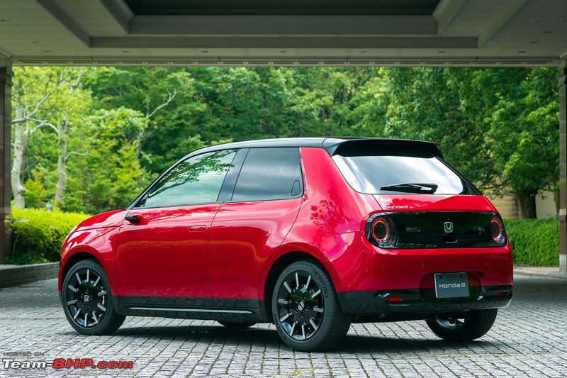 Honda e electric hatchback unveiled in production form-005.jpg