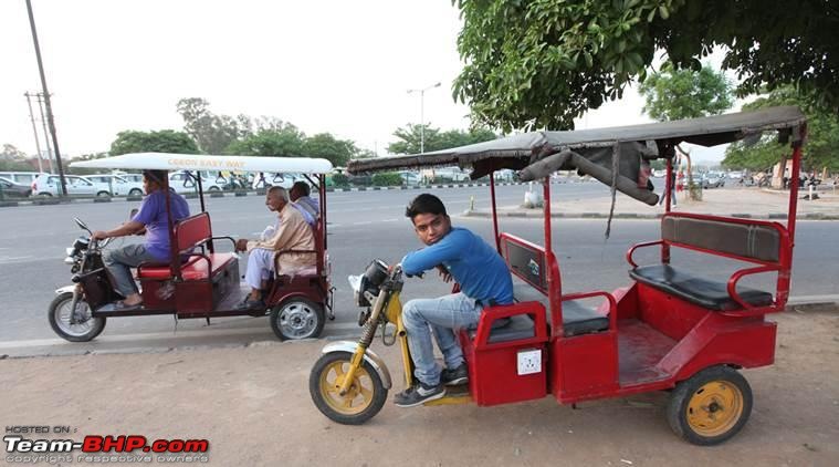 China: The road to electric is filled with tiny cars-erickshaw7591.jpg