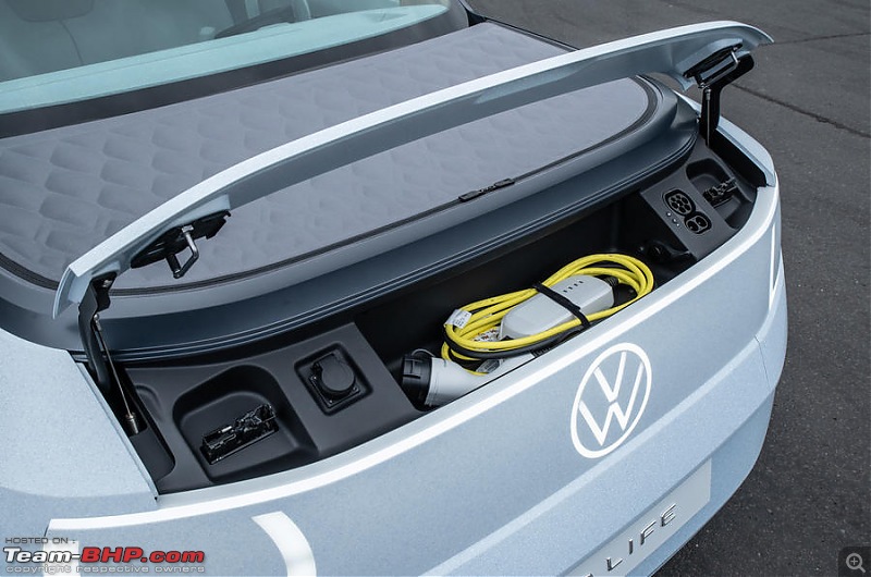 Volkswagen I.D 2 will be the smallest electric SUV-94volkswagenidlifeconceptdrivenosecablestorage.jpg