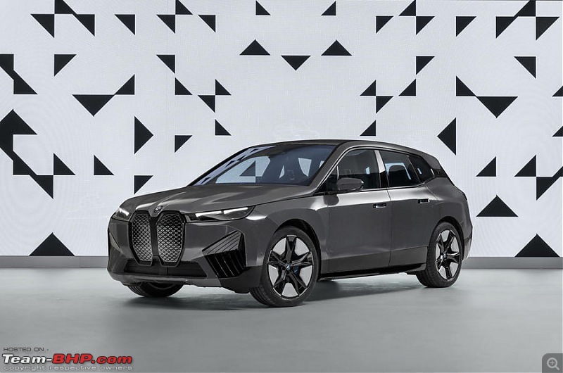 BMW iX all-electric SUV with 600 km range unveiled-96bmwixcolourflow.jpg