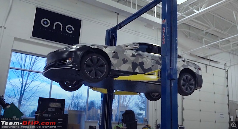 Tesla Model S with prototype battery offers 1,419 km range-teslamodelsoneprototype3.jpg