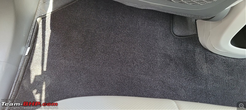 Hyundai Ioniq 5 Review-rearseatmat.jpg