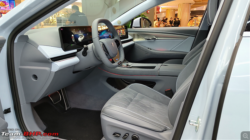 Voyah Chasing Light Review | A review of a Luxury EV by DongFeng, China-53.png