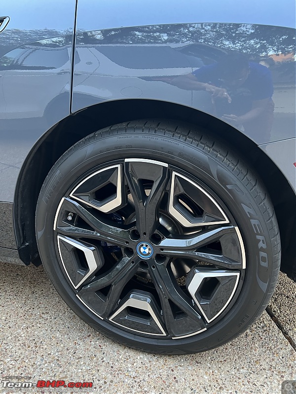 BMW IX xDrive50 AWD SUV | Initial Ownership Report-tyre-22-inch.jpeg