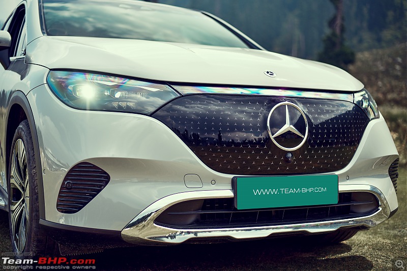 Mercedes-Benz EQE SUV Review-2023_mercedes_eqe_suv_exterior_14.jpg