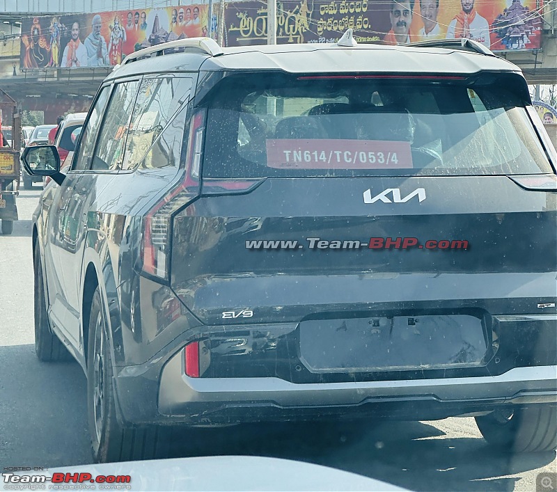 Kia EV9 spotted in India sans camouflage-unnamed-20.jpg