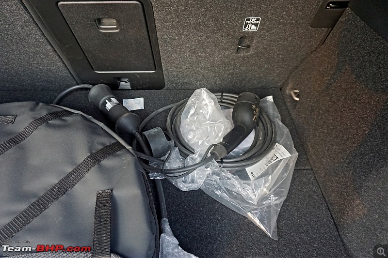 Volvo XC40 Recharge Single Motor Review-2024_volvo_xc40_recharge_single_interior_63.jpg