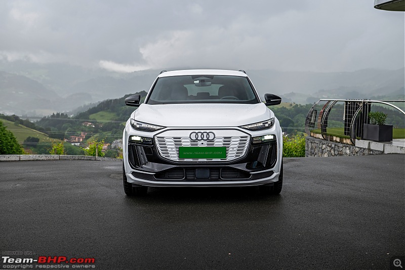 Audi Q6 e-tron Review-2024_audi_q6_etron_exterior_02.jpg
