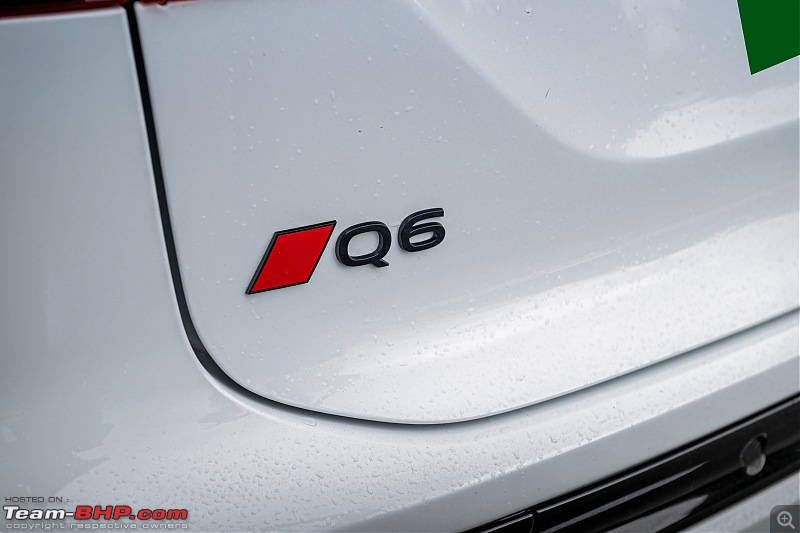 Audi Q6 e-tron Review-2024_audi_q6_etron_exterior_14.jpg