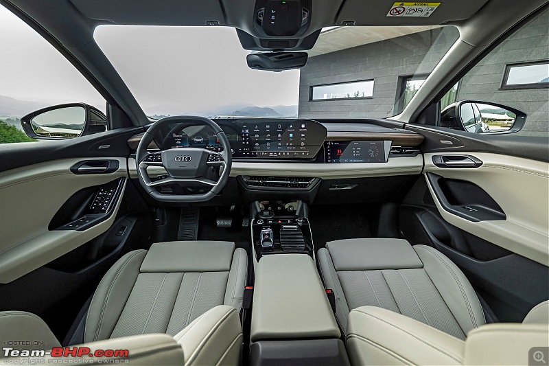 Audi Q6 e-tron Review-2024_audi_q6_etron_interior_01.jpg