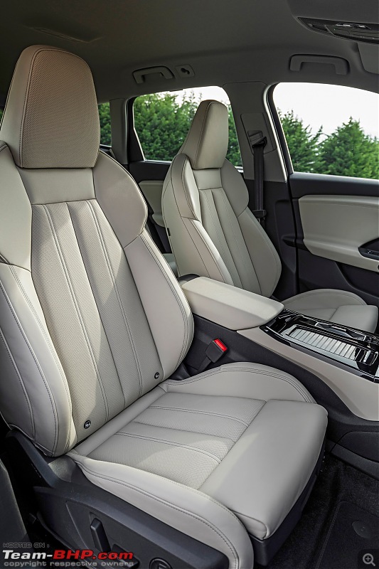 Audi Q6 e-tron Review-2024_audi_q6_etron_interior_09.jpg