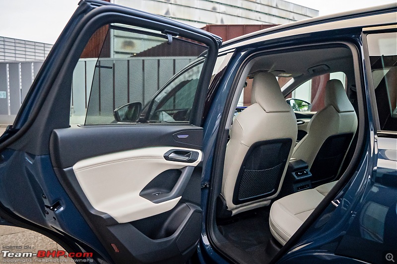 Audi Q6 e-tron Review-2024_audi_q6_etron_interior_19.jpg