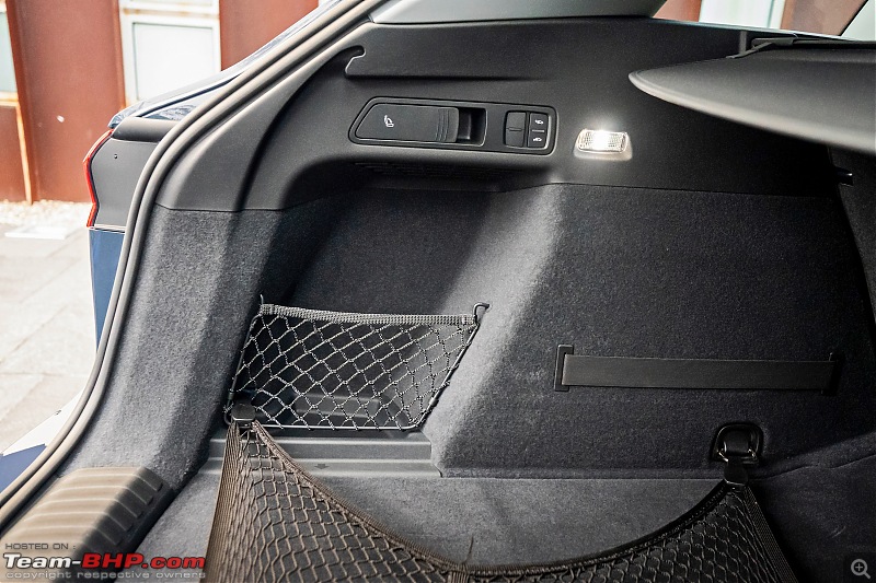 Audi Q6 e-tron Review-2024_audi_q6_etron_interior_25.jpg