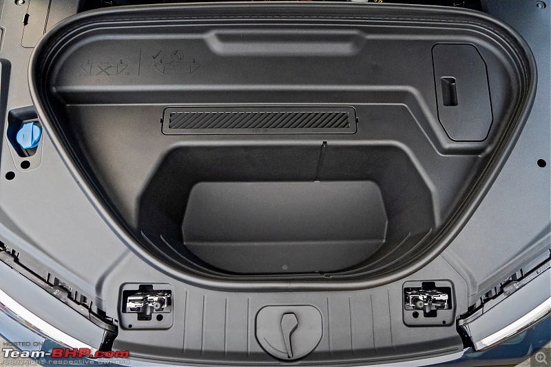 Audi Q6 e-tron Review-2024_audi_q6_etron_engine_02.jpg