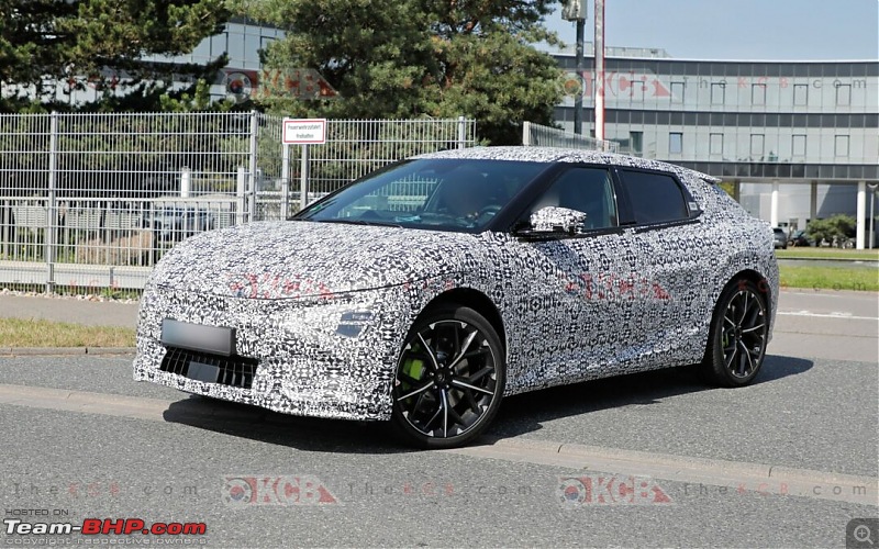 585 BHP Kia EV6 GT facelift spied testing in Germany ahead of global unveil-kiaev6gtspied.jpg