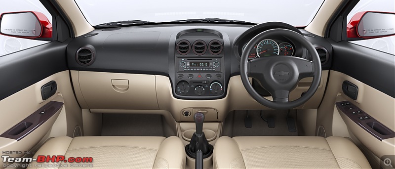 Chevrolet Sail (Hatchback) & Chevrolet MPV (Enjoy) : Auto Expo 2012-model_overview_space_that_makes_you_versatile_dual_tone_interiors_980x424_01.jpg
