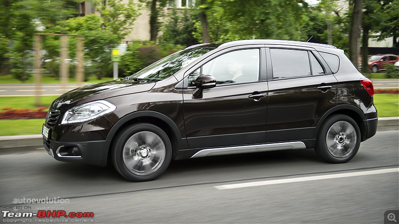 Marutis plans - Upgraded Swift, SX4 Crossover and an 800cc Diesel car?-suzukisx4scrossreview2014_39.jpg