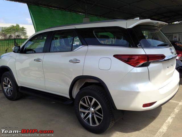 New Toyota Fortuner caught on test in Thailand-fb_img_1436961723804.jpg